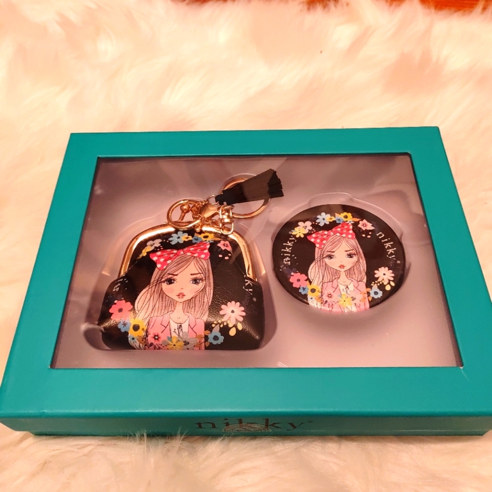 Nicole Lee Mini Coin Purse Keychain & Compact Mirror NWT Gift Box